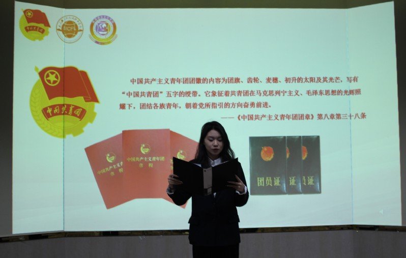 飘扬在心中永不褪色